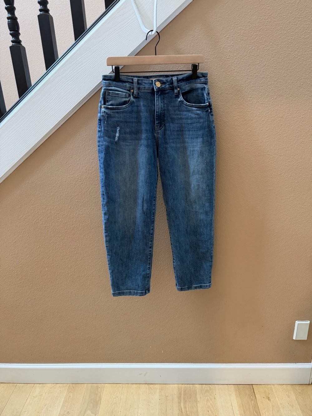 Kut from the Kloth Sienna Baggy Boyfriend Cropped Jeans